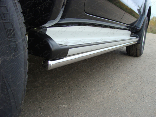 toyhilux12-04.jpg