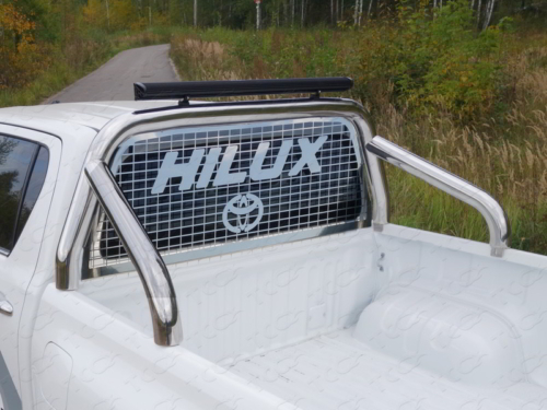 toyhilux15-17.jpg