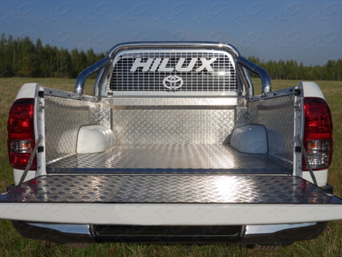 toyhilux15-19.jpg